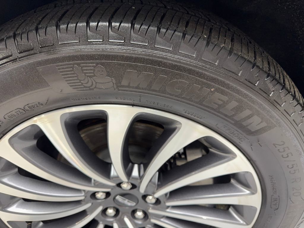 Used 2024 Lincoln Aviator Reserve w/ Equipment Group 201A image 90