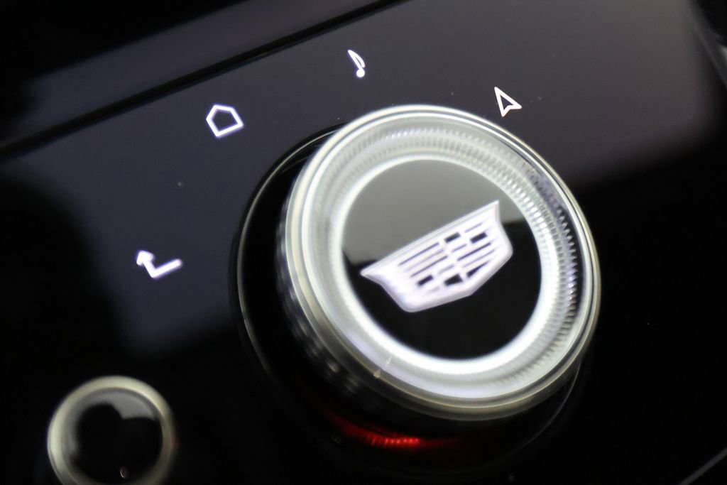 Used 2026 Cadillac Escalade V w/ LPO, ONYX Package image 31