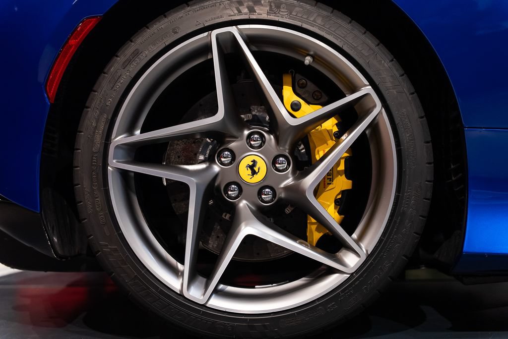 Certified 2021 Ferrari F8 Tributo RWD image 15