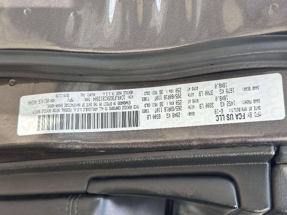 Used 2019 Jeep Grand Cherokee Limited AWD/4WD image 26