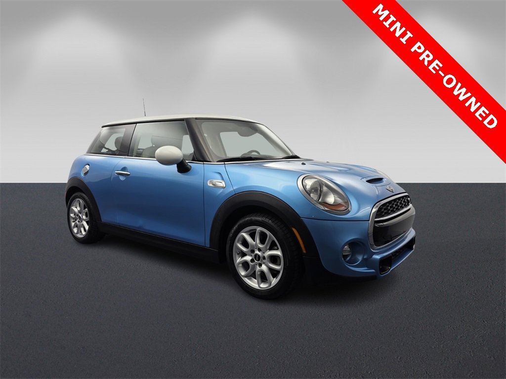 Used 2016 MINI Cooper S image 1