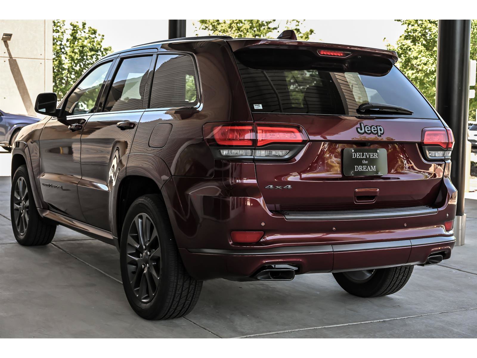 Used 2018 Jeep Grand Cherokee High Altitude AWD/4WD image 6
