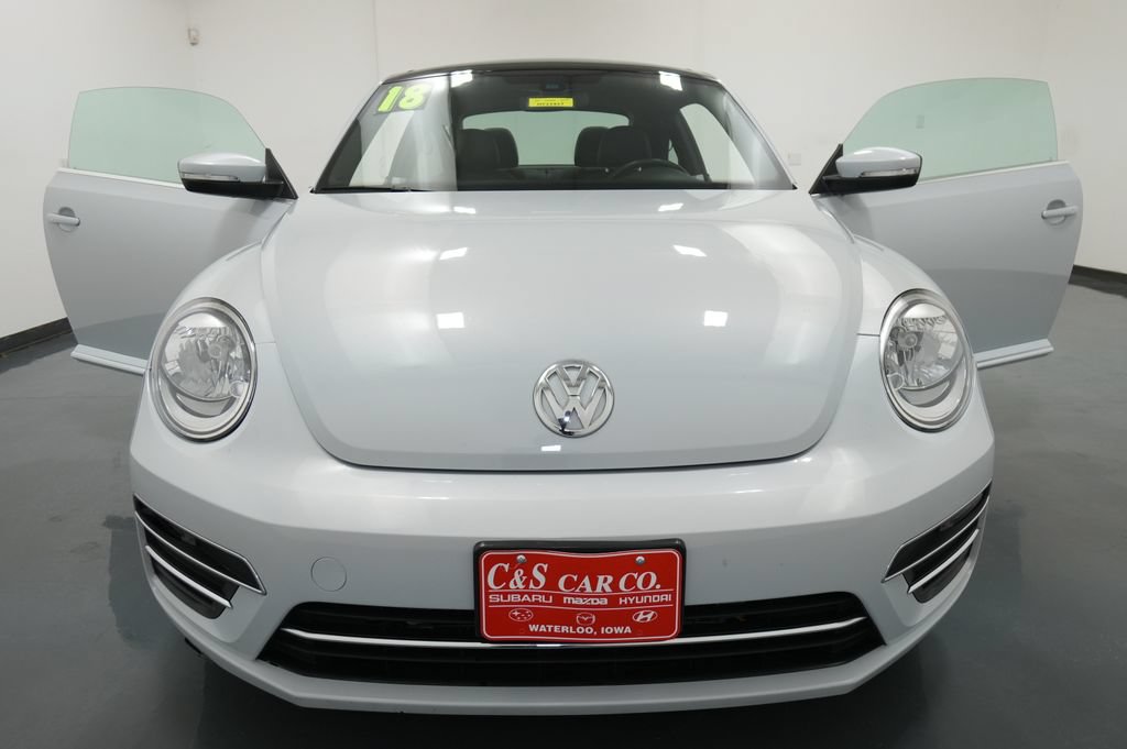 Used 2018 Volkswagen Beetle 2.0T SE FWD image 22