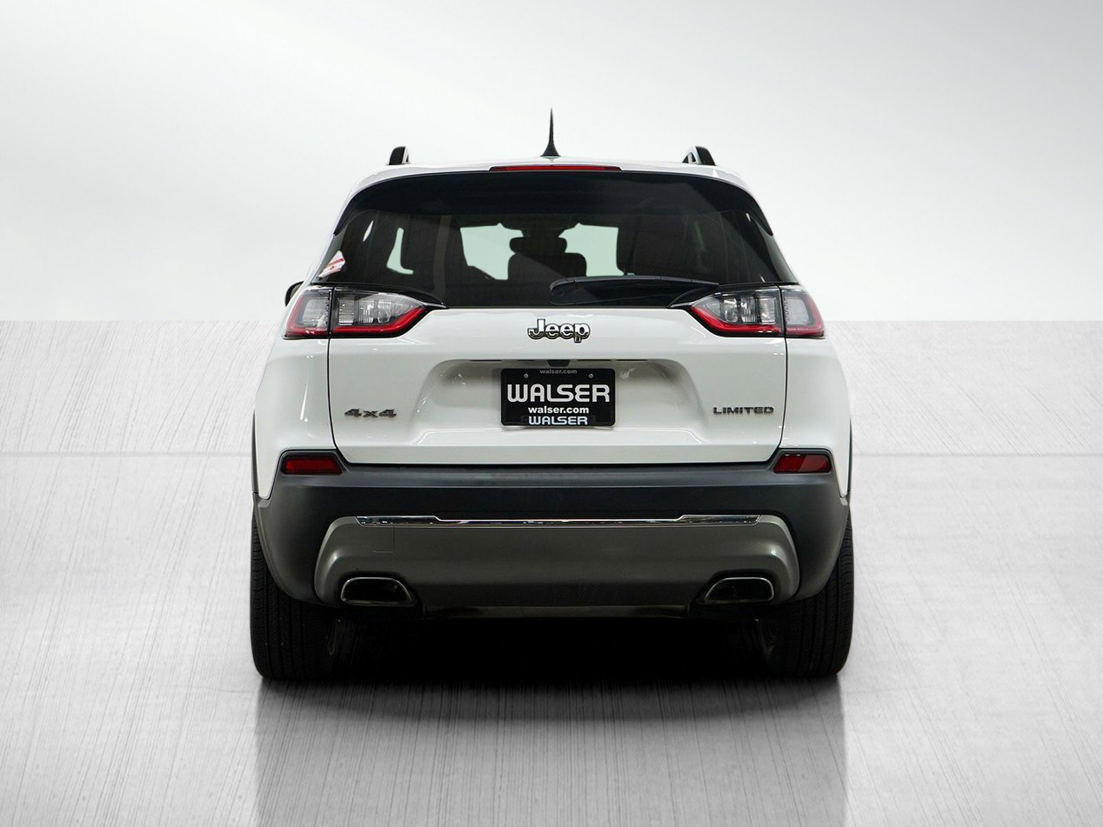 Used 2022 Jeep Cherokee Limited AWD/4WD image 5