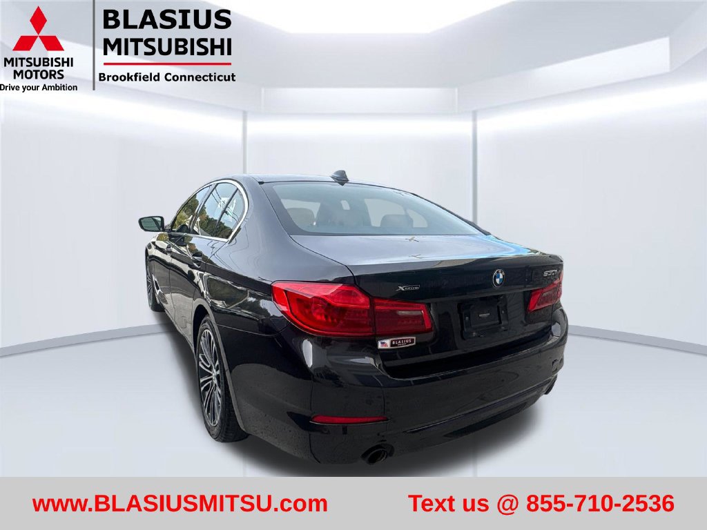 Used 2019 BMW 530i xDrive w/ Convenience Package AWD/4WD image 11