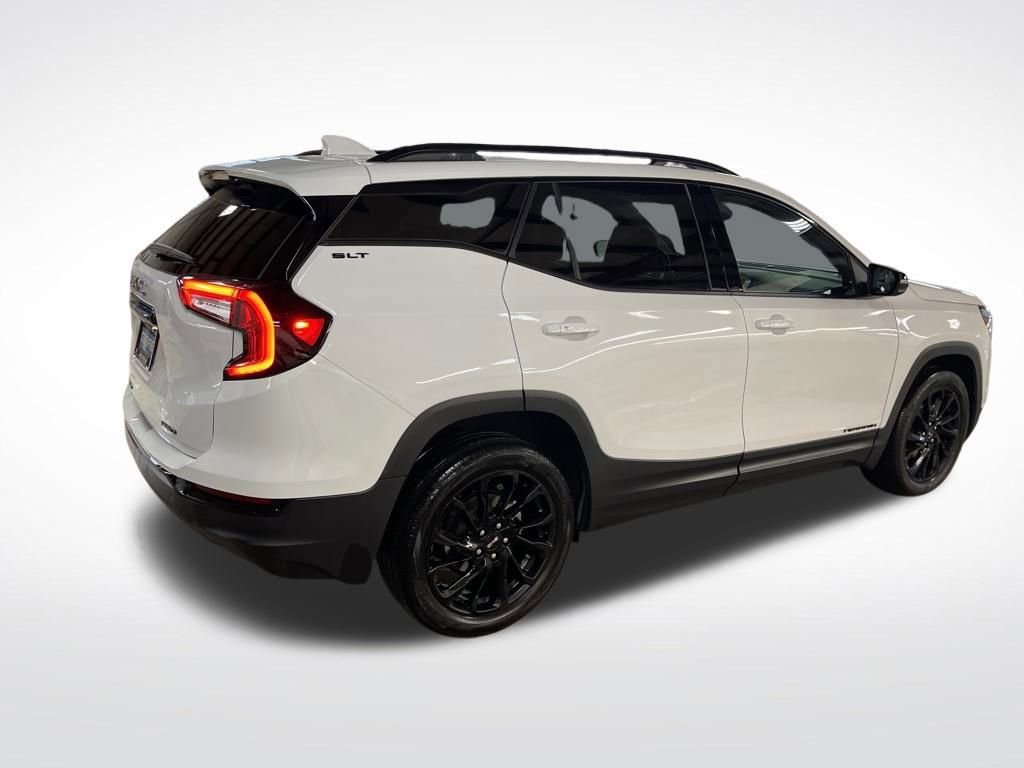 Certified 2023 GMC Terrain SLT w/ Elevation Edition image 4