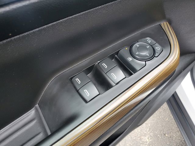 Used 2017 GMC Acadia SLE w/ LPO, Floor Liner Package AWD/4WD image 20