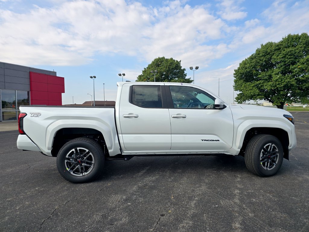 New 2026 Toyota Tacoma TRD Sport AWD/4WD image 14