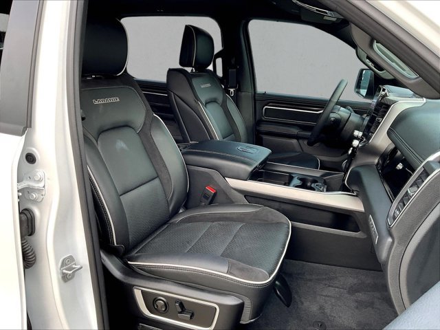 Used 2026 RAM 1500 Laramie w/ Night Edition AWD/4WD image 7