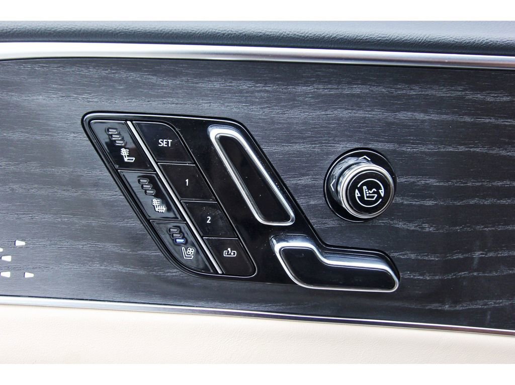 New 2025 Cadillac Lyriq Sport w/ Nappa Leather Package image 22