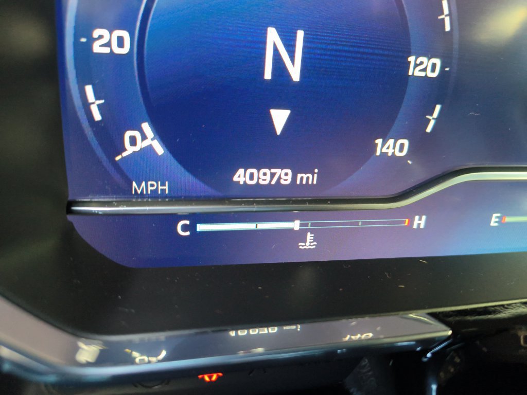 Used 2024 Chevrolet Silverado 1500 LT AWD/4WD image 16