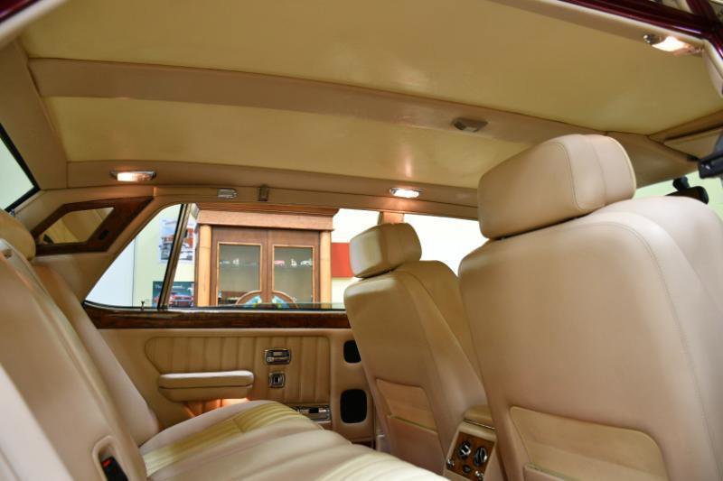 Used 1998 Bentley Brooklands Long Wheelbase RWD image 69