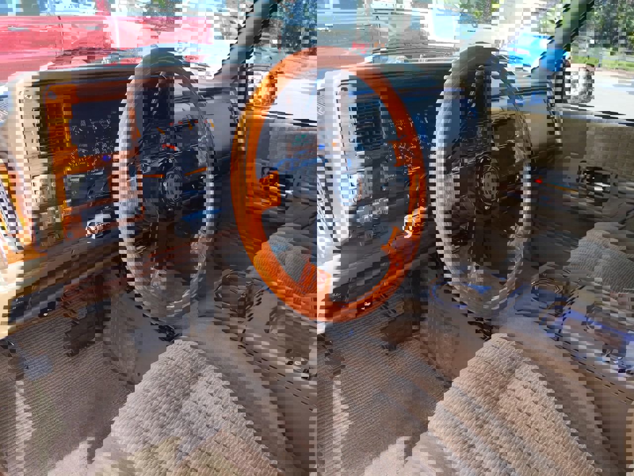 Used 1994 GMC Yukon 4WD 2-Door image 14