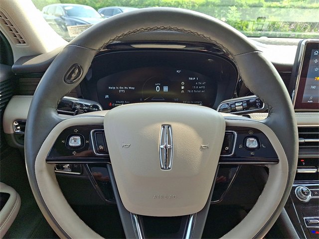 Certified 2022 Lincoln Corsair Reserve w/ Equipment Group 201A image 19