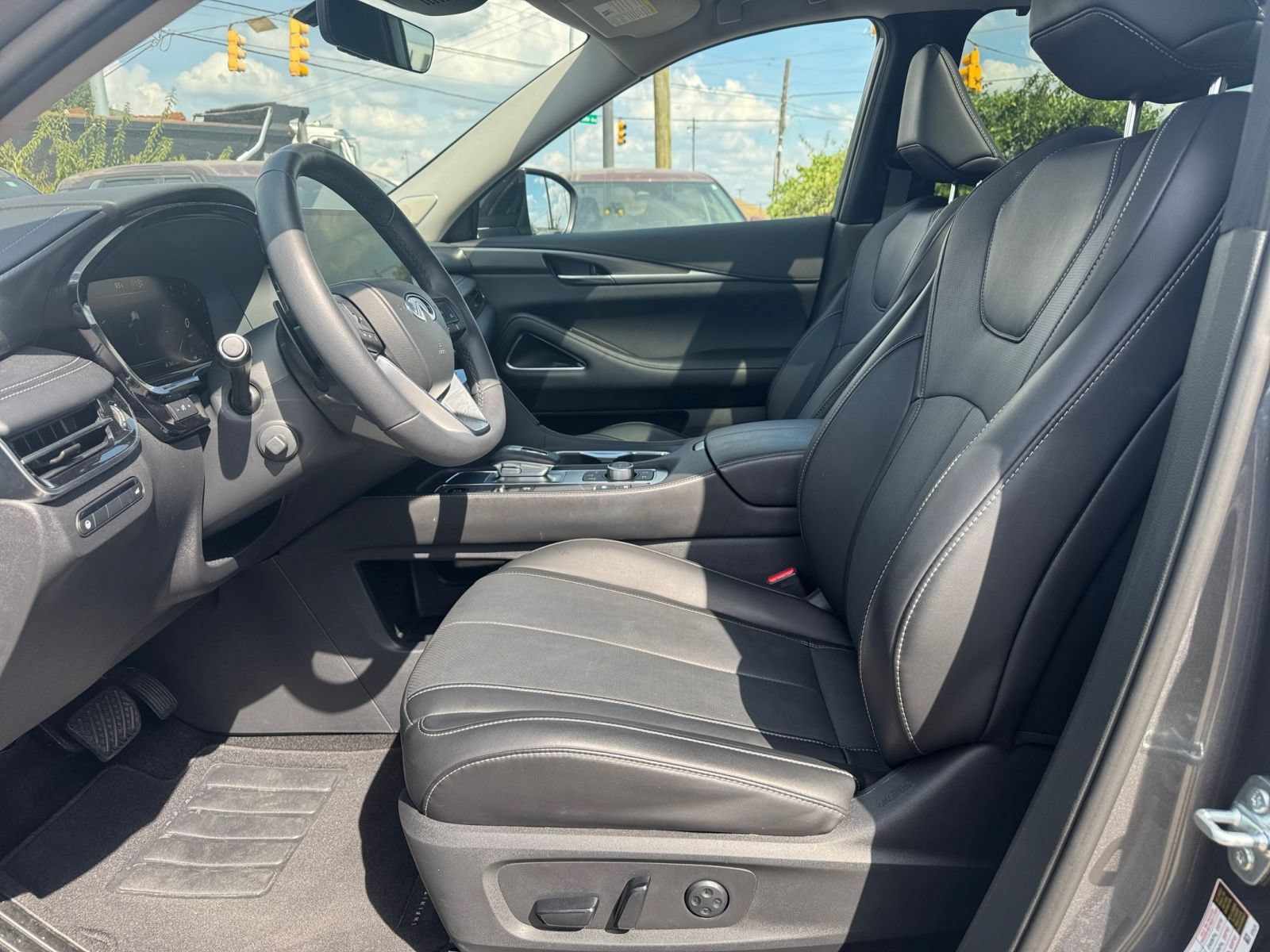 Used 2026 INFINITI QX60 Luxe FWD image 29