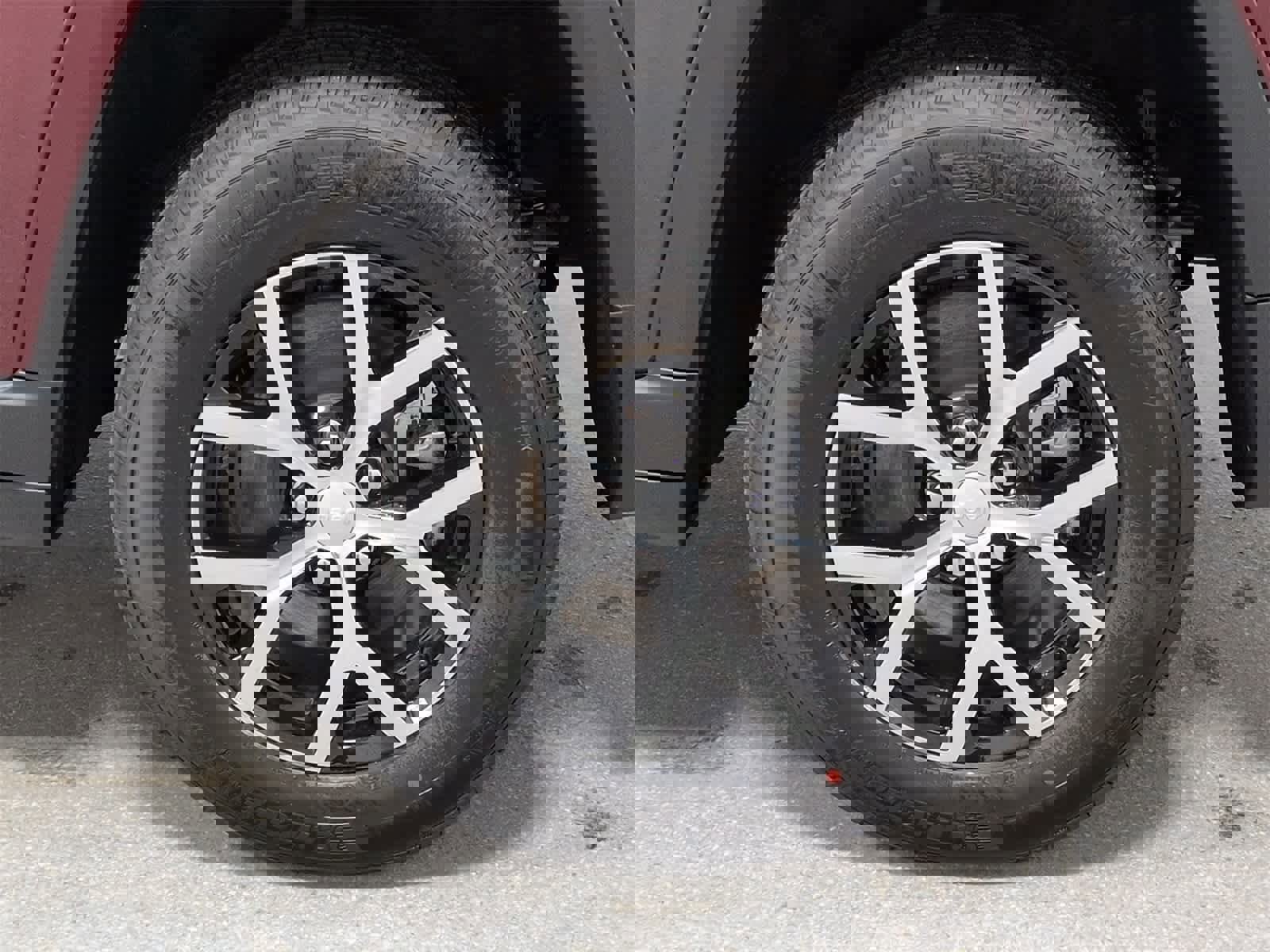 Used 2025 Jeep Grand Cherokee L Limited image 14