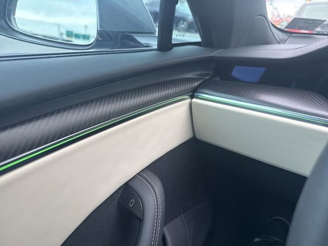 Used 2026 Tesla Model S Plaid image 18