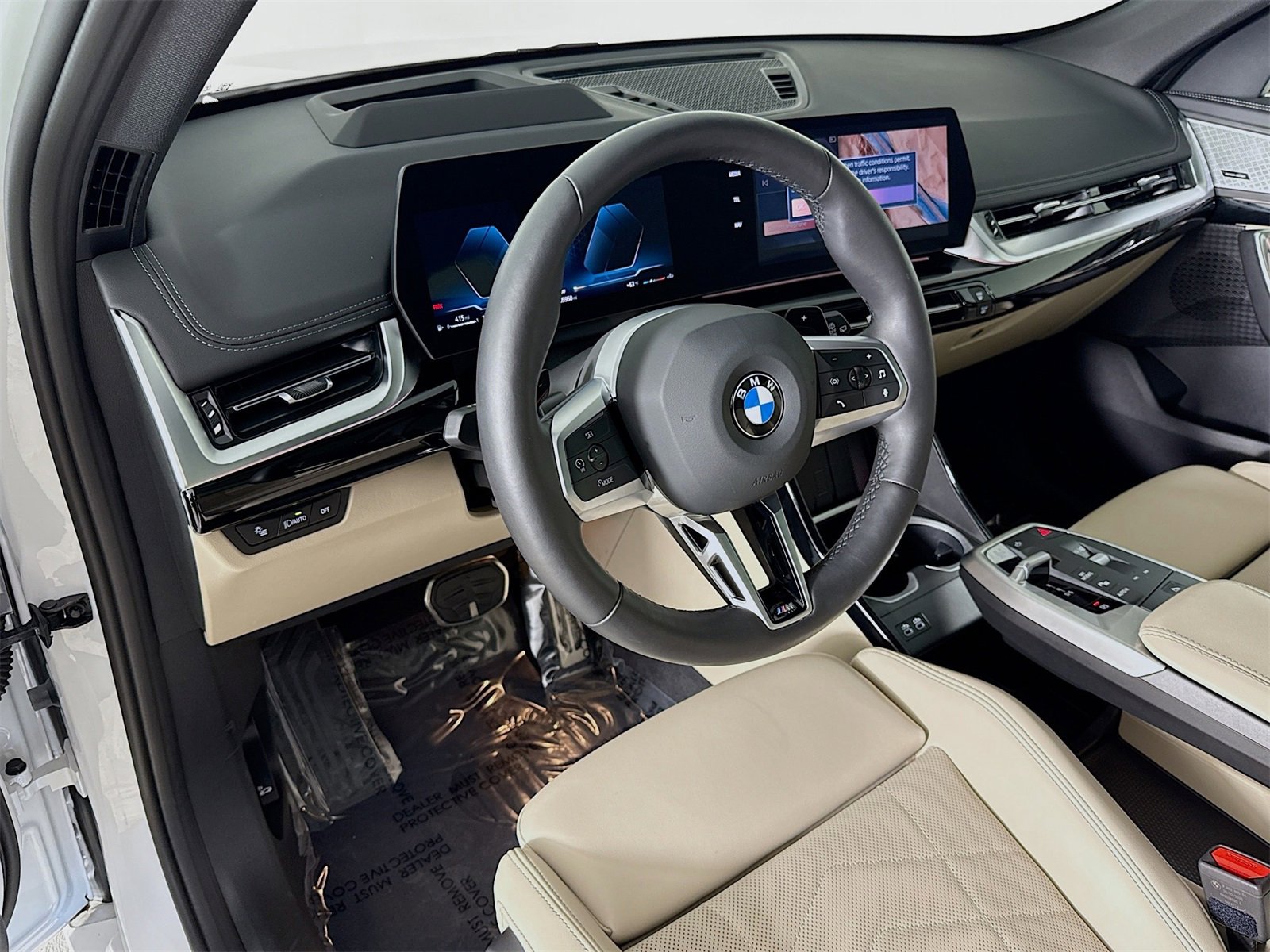 Used 2025 BMW X1 xDrive28i w/ Technology Package image 9