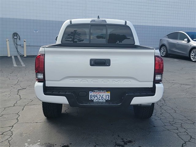 Used 2022 Toyota Tacoma SR w/ SR Convenience Package image 7