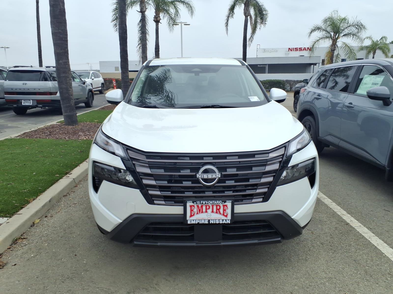 New 2026 Nissan Rogue SV FWD image 2
