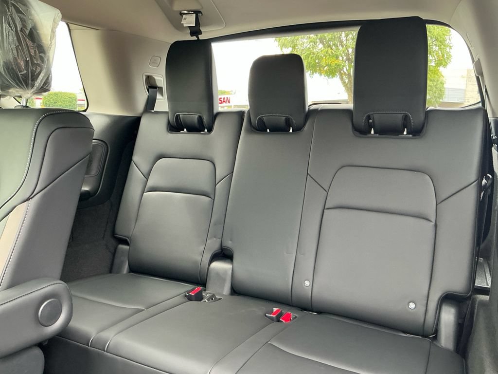 New 2026 Nissan Pathfinder Platinum AWD/4WD image 33