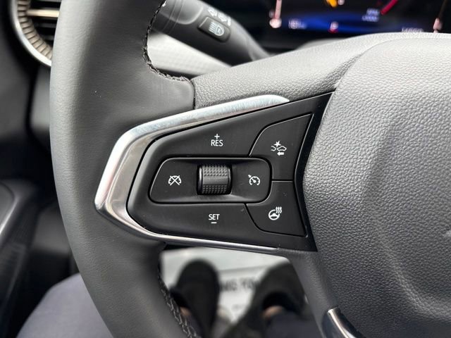 Used 2025 Chevrolet Trax ACTIV image 13