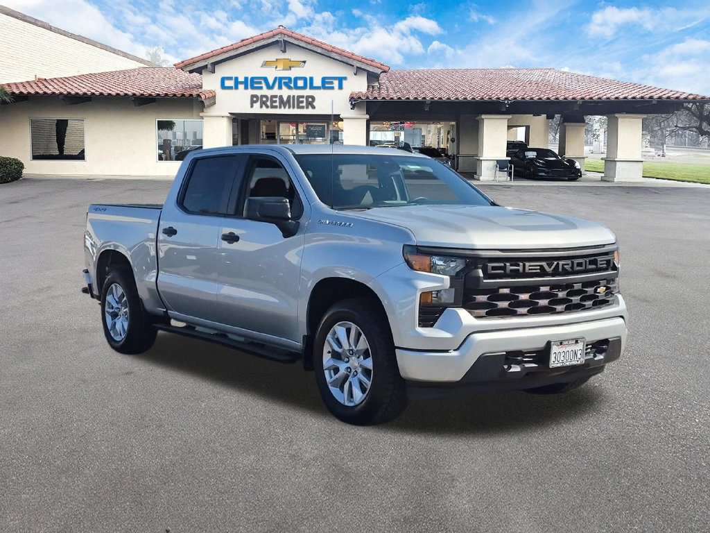Used 2022 Chevrolet Silverado 1500 Custom AWD/4WD image 2