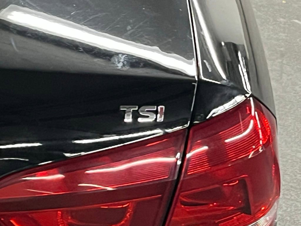 Used 2015 Volkswagen Passat 1.8T Wolfsburg Edition image 27