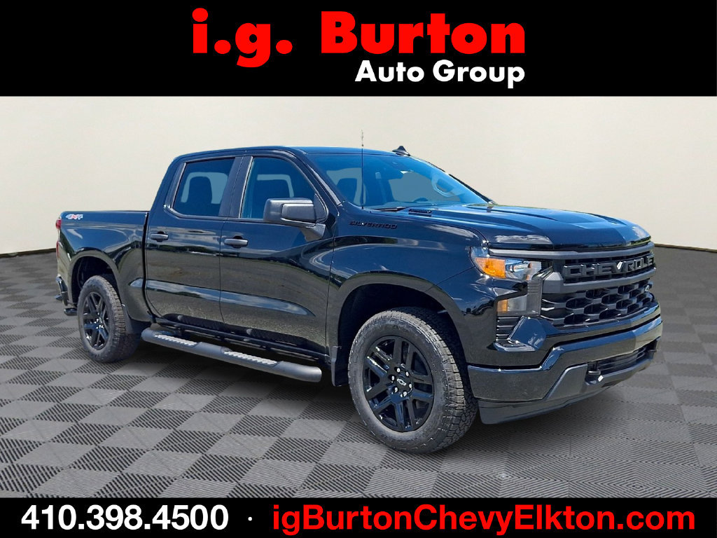 New 2026 Chevrolet Silverado 1500 Custom w/ Turbomax Blackout Package