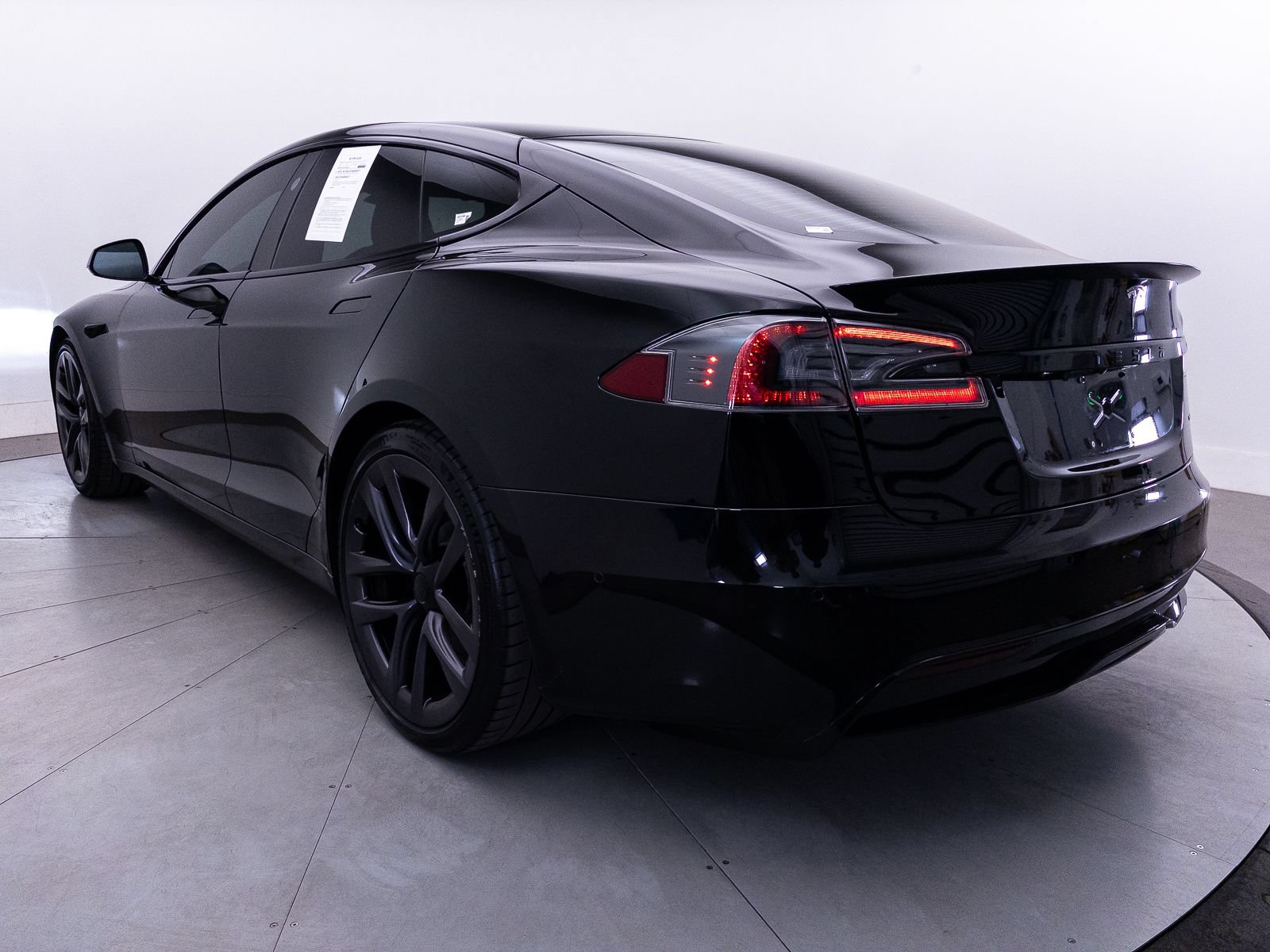 Used 2021 Tesla Model S Plaid AWD/4WD image 13