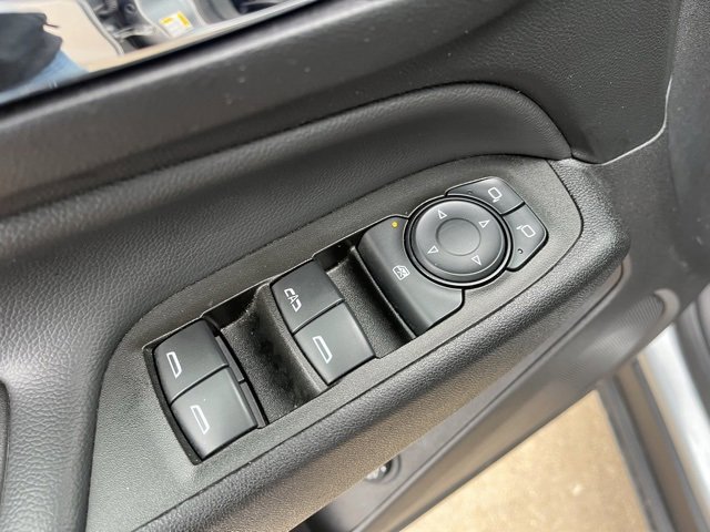 Used 2024 Chevrolet Equinox LT image 11