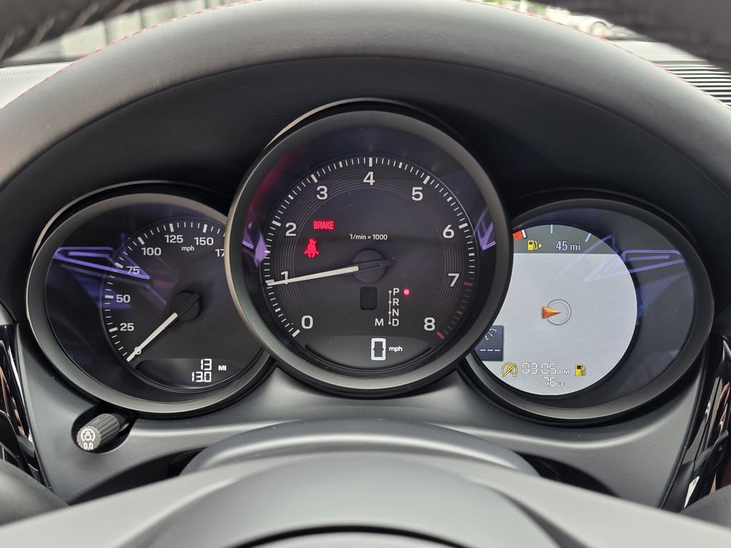 New 2026 Porsche Macan AWD/4WD image 24
