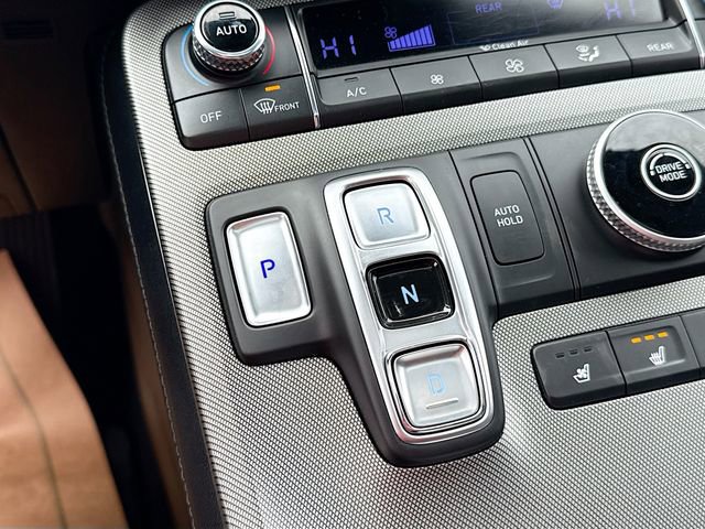 Used 2020 Hyundai Palisade Limited image 18