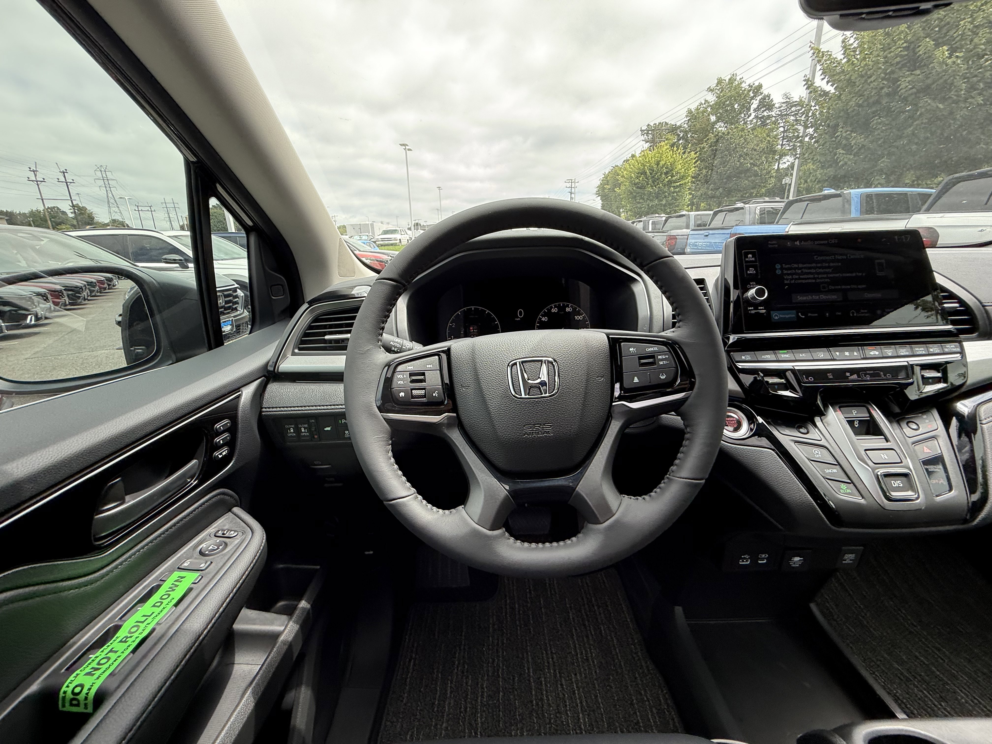 New 2026 Honda Odyssey Touring image 29