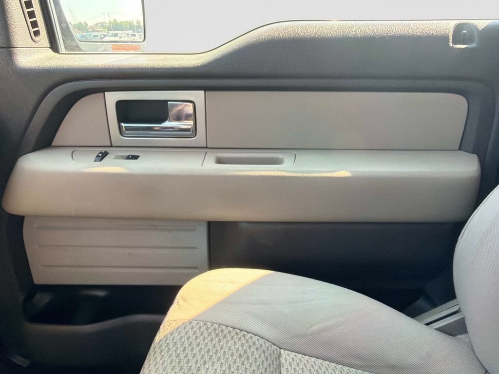Used 2010 Ford F150 XLT RWD image 23