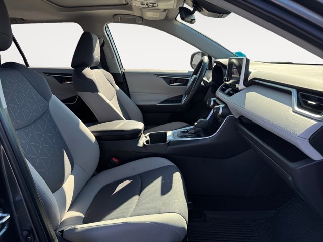 Used 2024 Toyota RAV4 XLE w/ Convenience Package AWD/4WD image 15