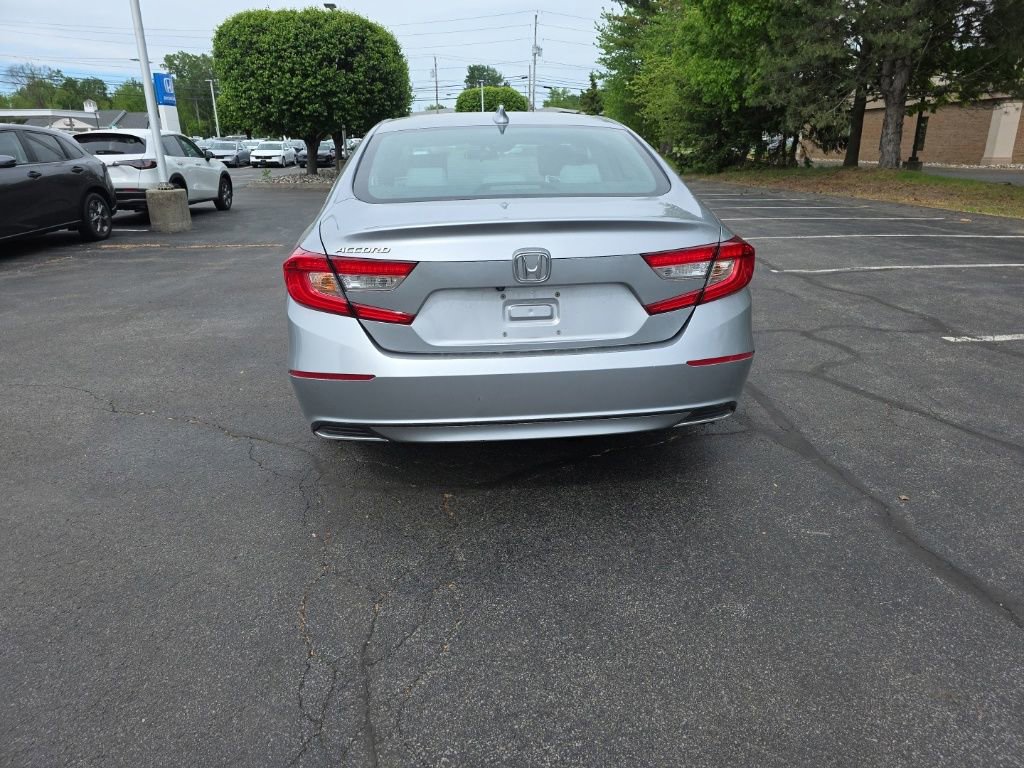 Used 2018 Honda Accord LX image 6
