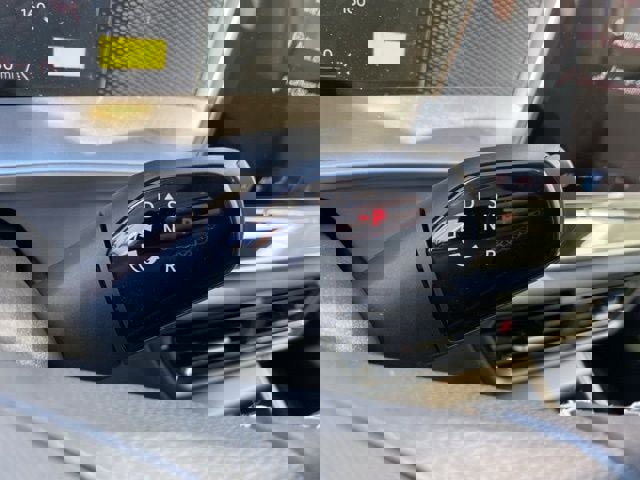 New 2025 Volkswagen Tiguan SE image 31