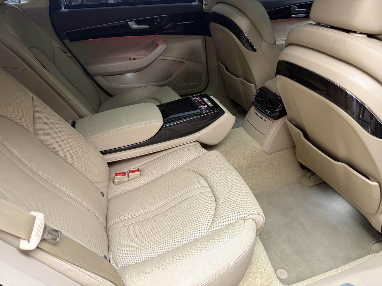 Used 2016 Audi A8 L 3.0T image 25