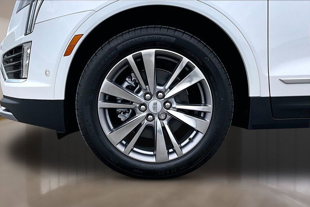 New 2026 Cadillac XT5 Premium Luxury w/ Driver Assist Package FWD image 12