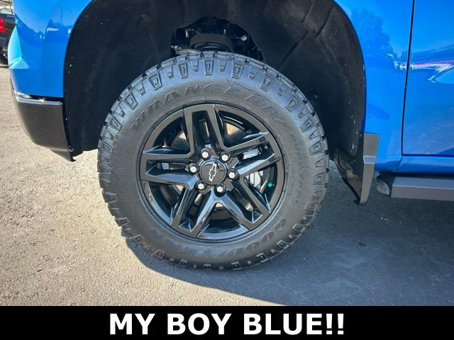 Used 2023 Chevrolet Silverado 1500 Custom Trail Boss image 9
