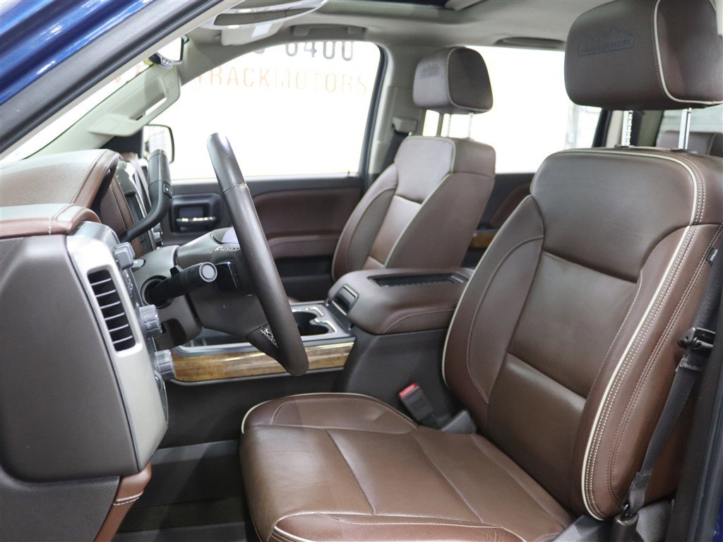 Used 2018 Chevrolet Silverado 1500 High Country image 10