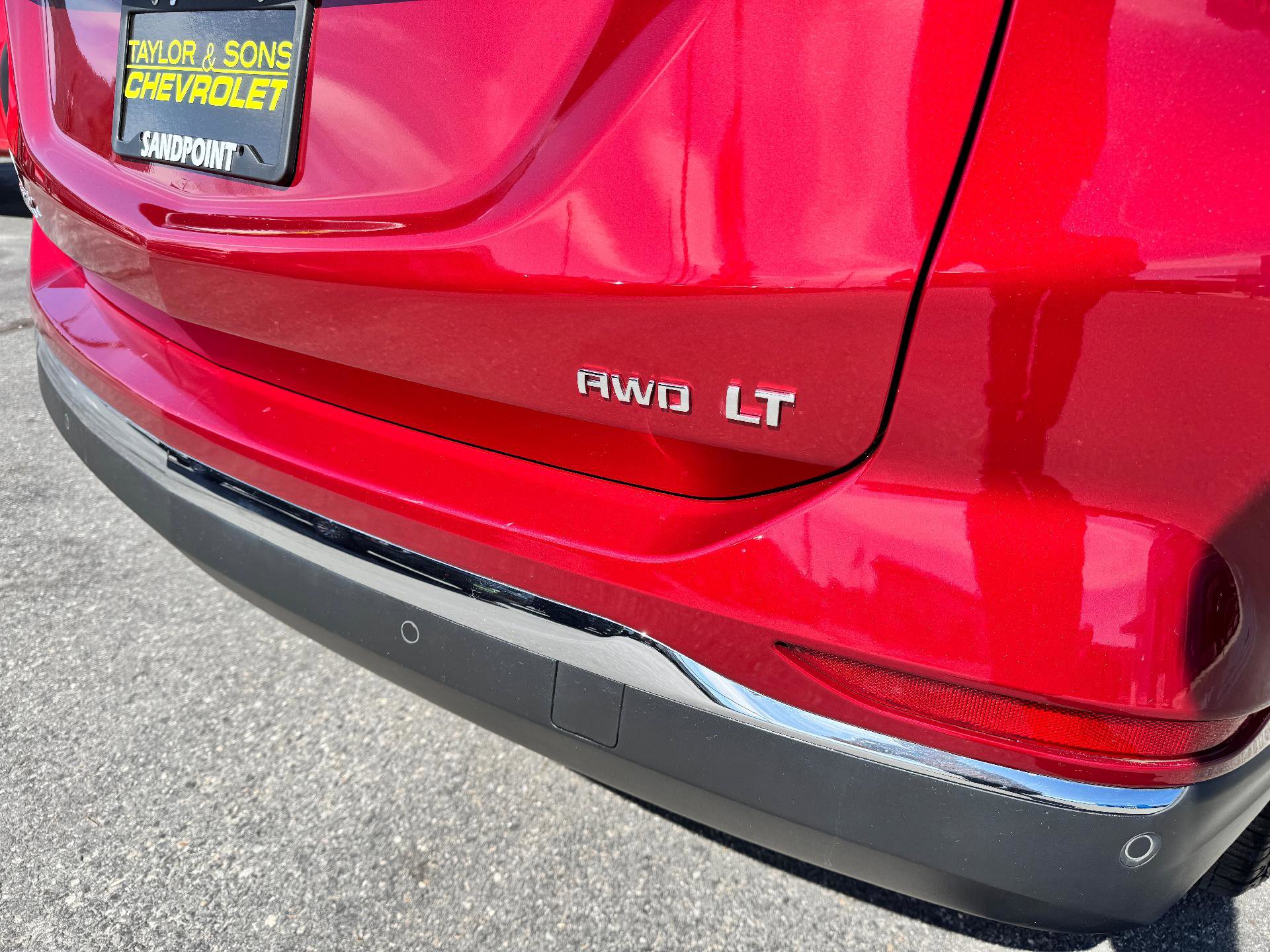 Used 2021 Chevrolet Equinox LT image 40