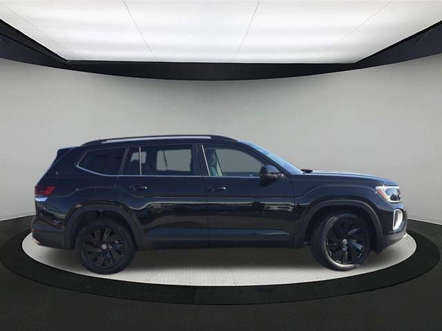 New 2026 Volkswagen Atlas SE image 8