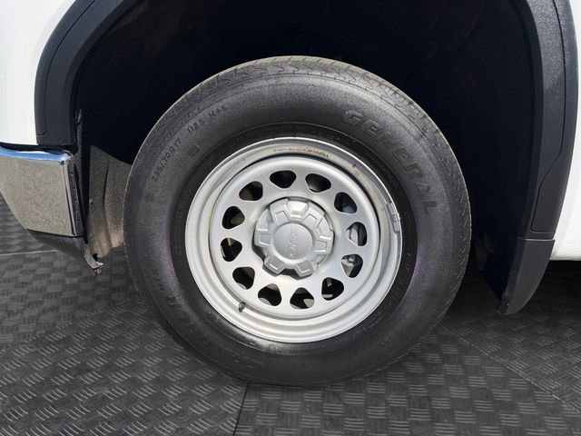 Used 2021 GMC Sierra 1500 4x4 Crew Cab w/ Trailering Package image 14