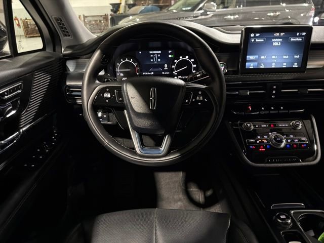 Certified 2022 Lincoln Corsair AWD w/ Equipment Group 101A image 18