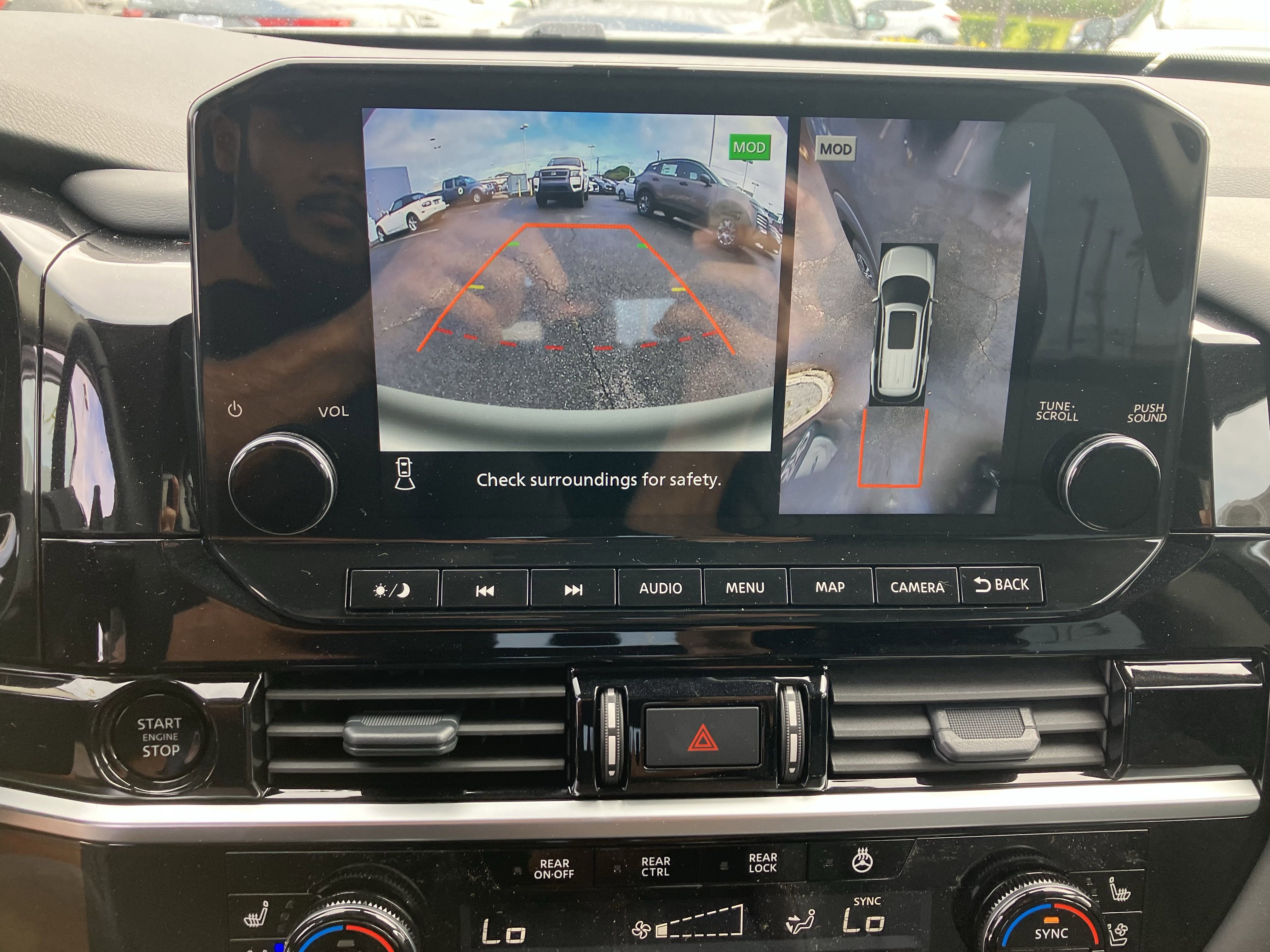 New 2025 Nissan Pathfinder Platinum image 7