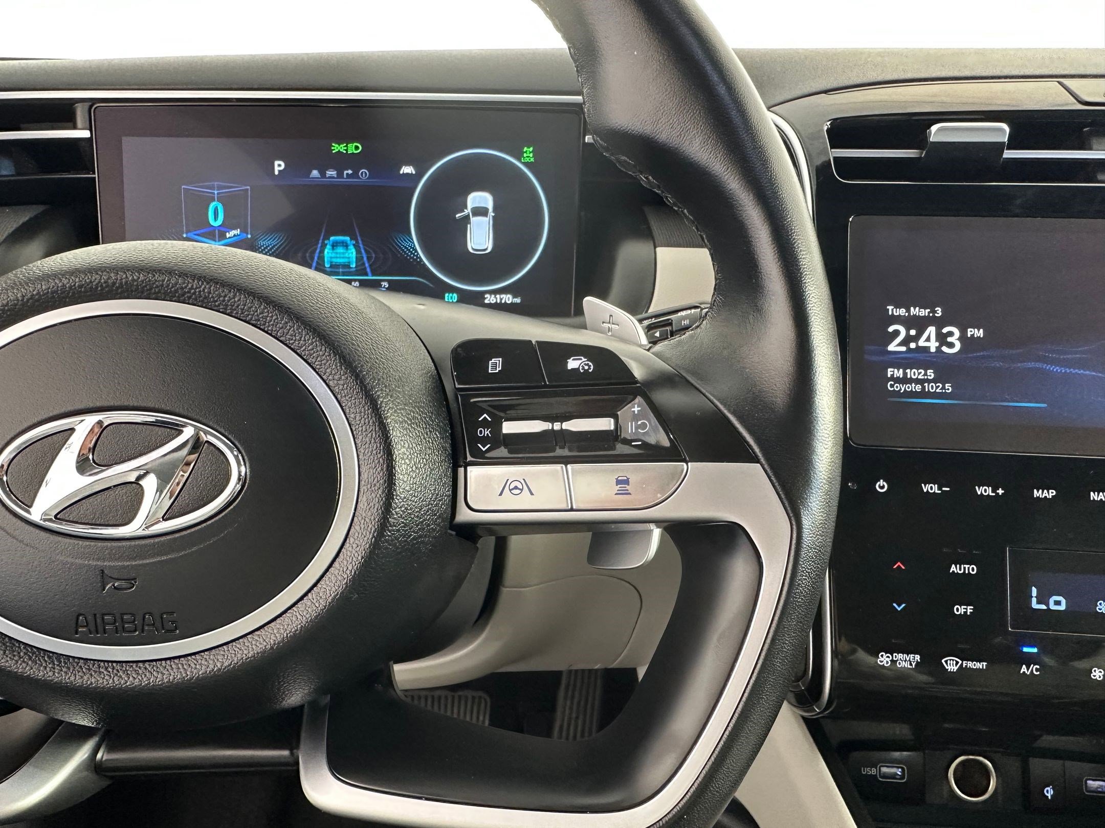 Used 2023 Hyundai Tucson Limited image 24