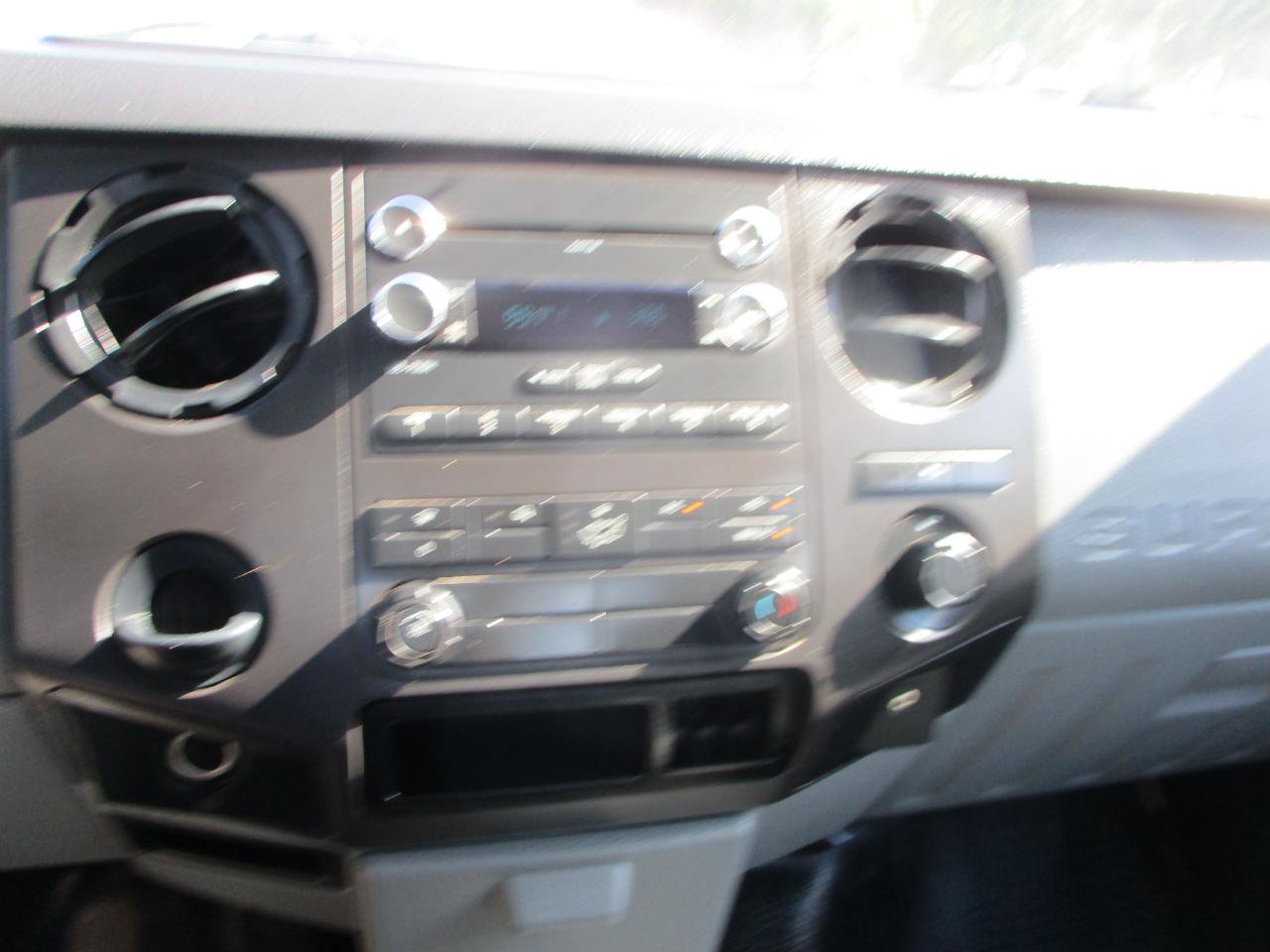 Used 2014 Ford F250 XL w/ Power Equipment Group RWD image 16