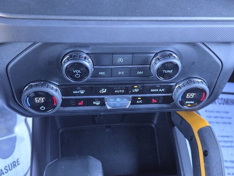 Used 2024 Ford Bronco Badlands image 21